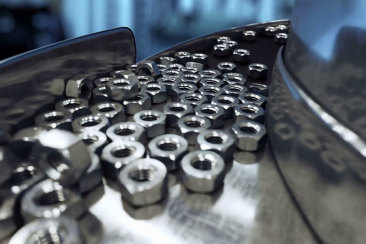 Why Flange Bolt Heads Should Face the Same Direction